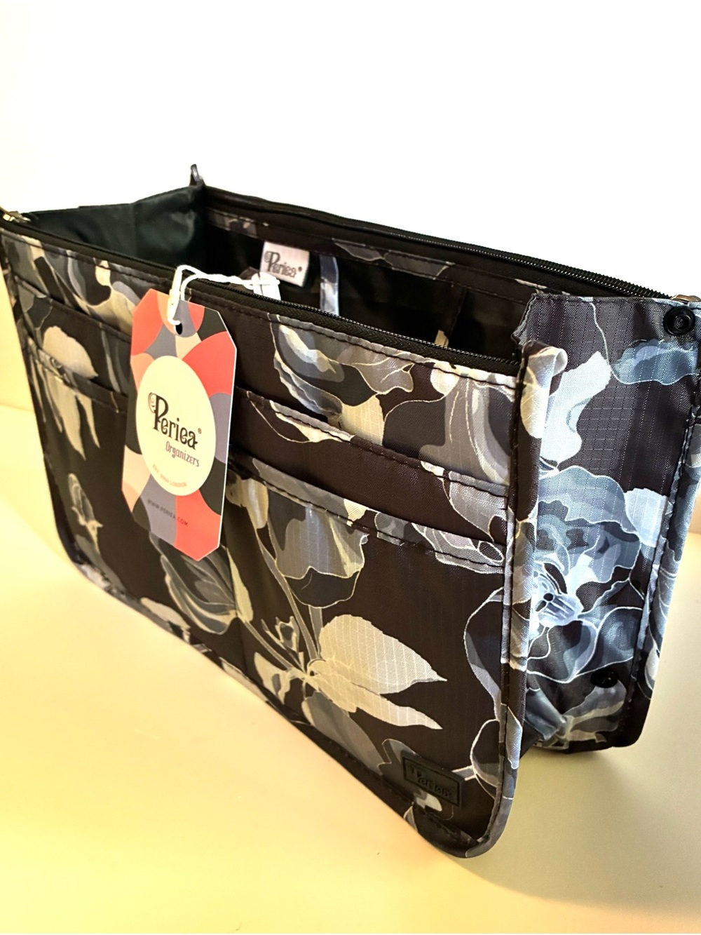 Periea Floral Purse Organizer in Black & Gray